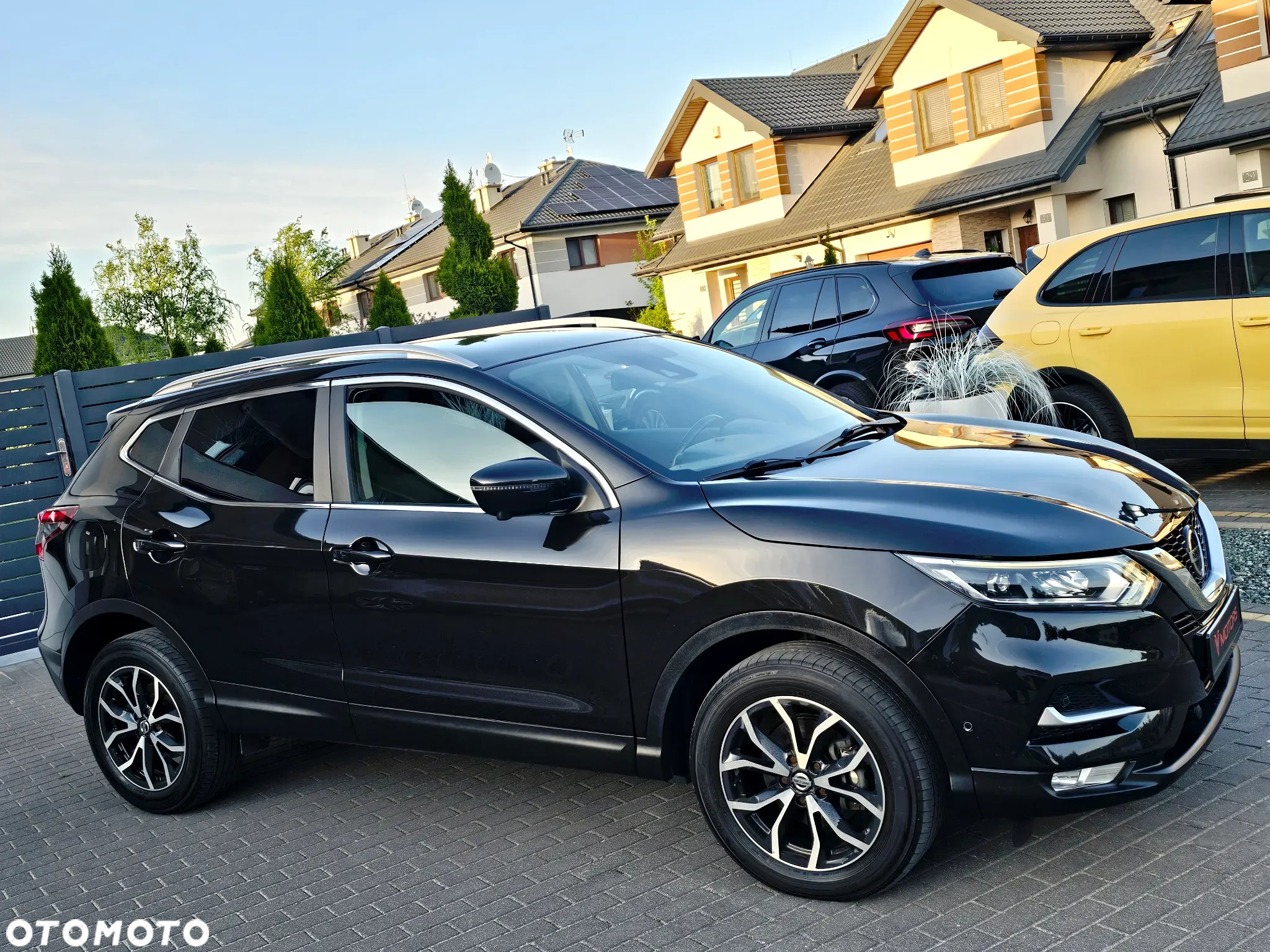 Nissan Qashqai 1.7 dCi TEKNA+ - 28