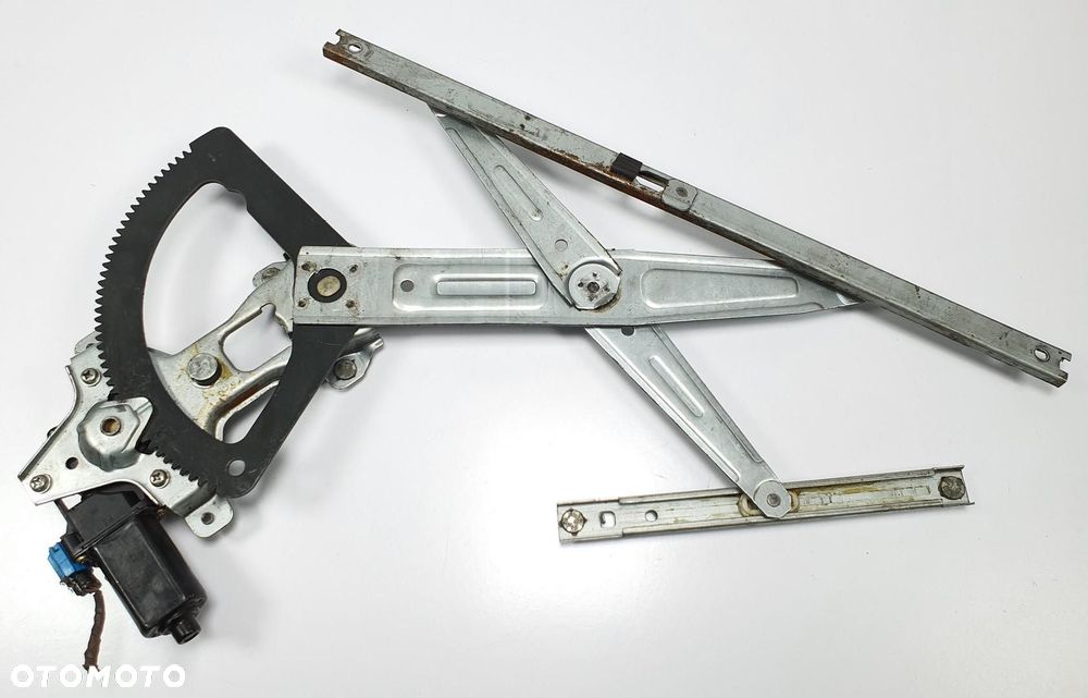 MECHANIZM PODNOŚNIK SZYBY PRAWY PRZÓD CHEVROLET REZZO 96261057 - 4