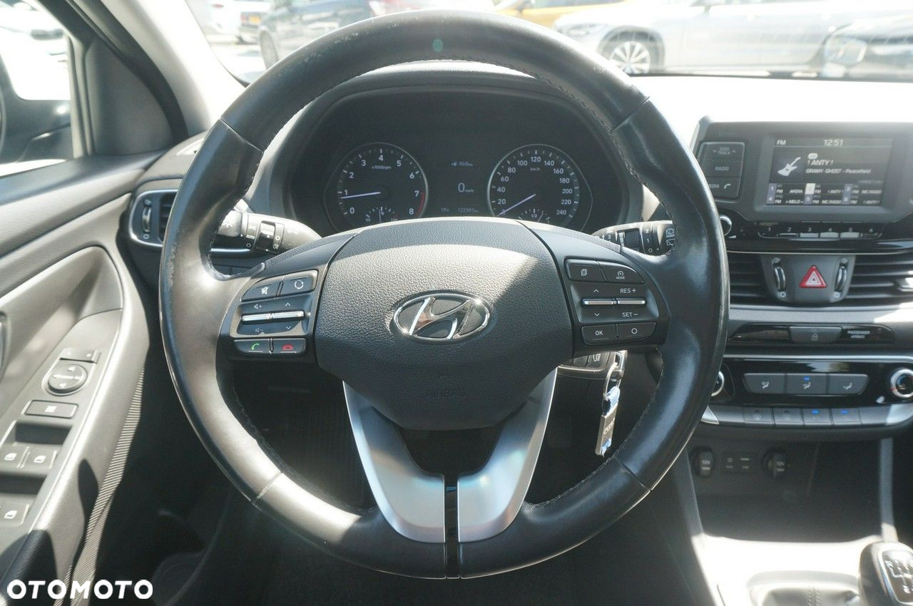 Hyundai i30 - 12