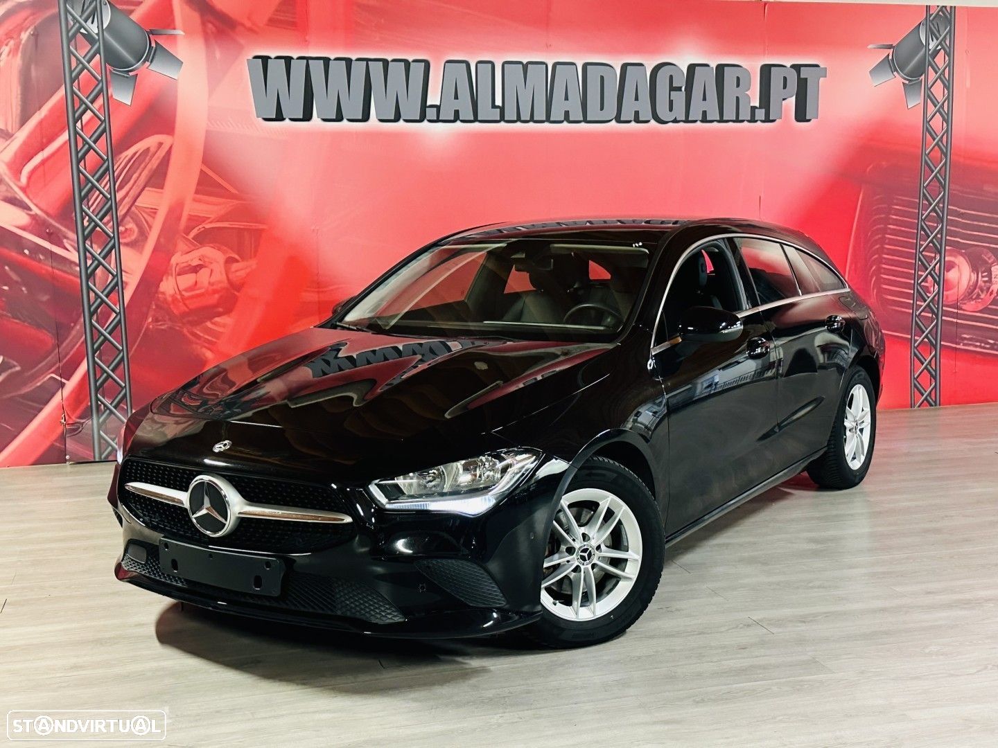 Mercedes-Benz CLA 180 Shooting Brake - 1