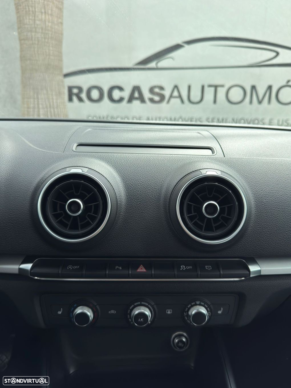 Audi A3 Limousine 1.0 TFSI Design - 24