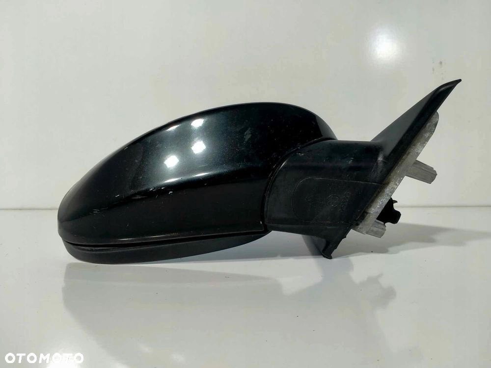 LUSTERKO PRAWE BMW 3 E90 05-11 - 3