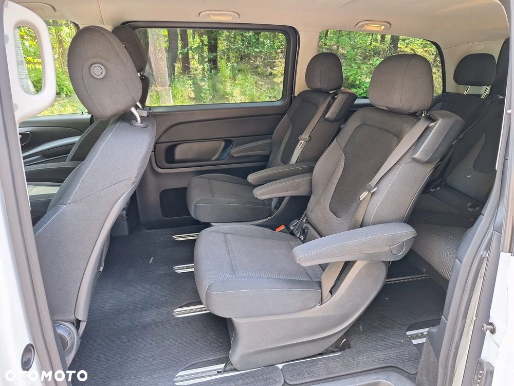 Mercedes-Benz Klasa V 200 CDI lang - 10