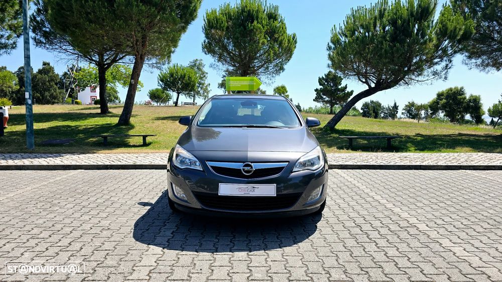 Opel Astra 1.7 CDTI Cosmo - 2