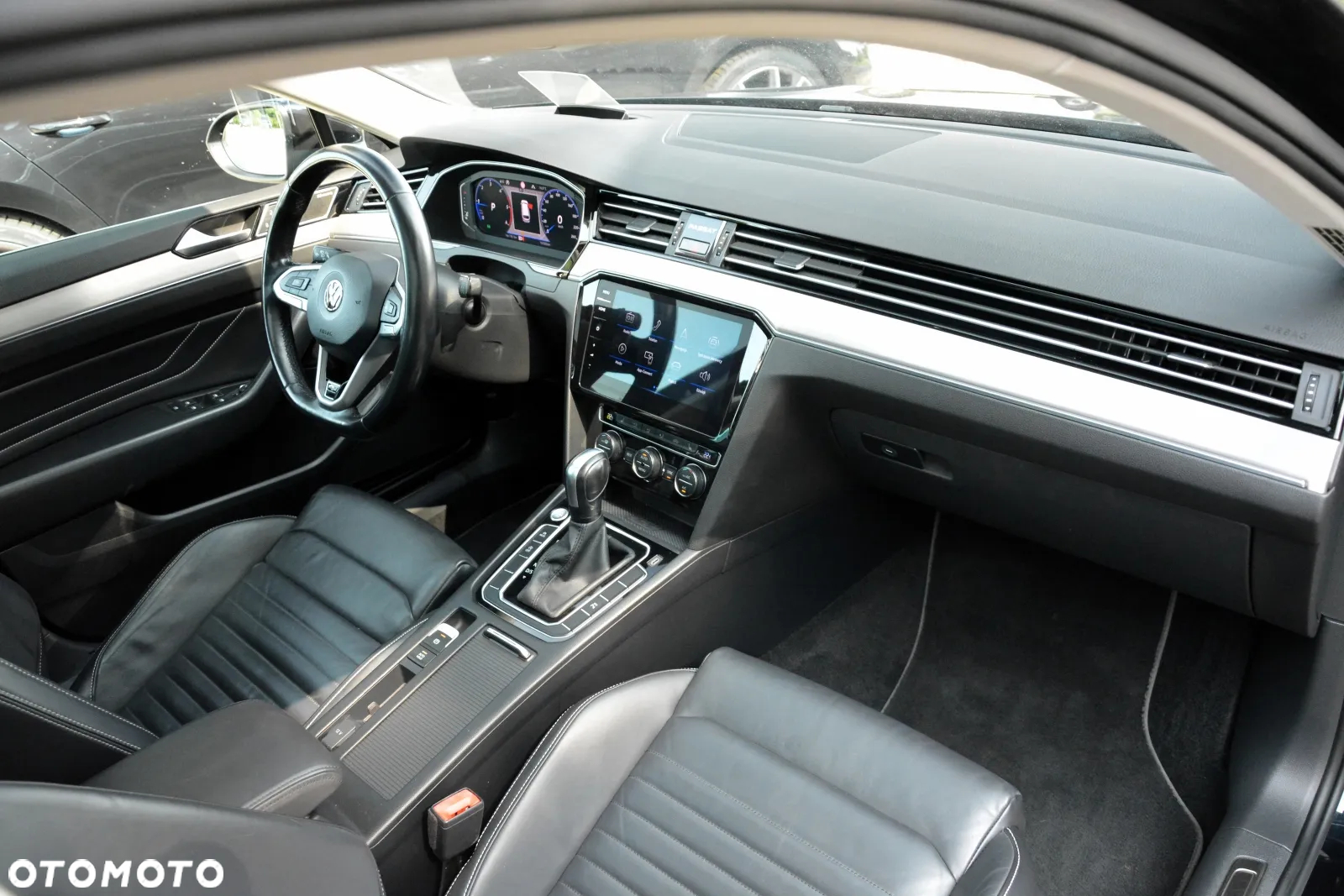 Volkswagen Passat 2.0 TDI 4Mot R-Line Edition DSG - 14