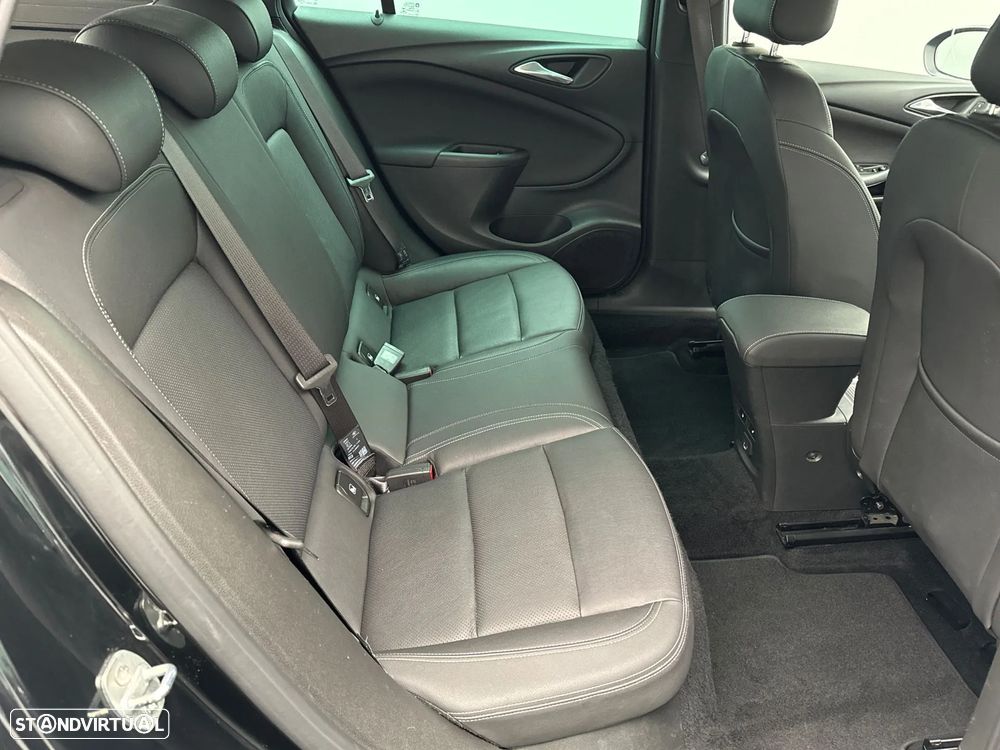 Opel Astra Sports Tourer 1.5 D S&S Ultimate - 12