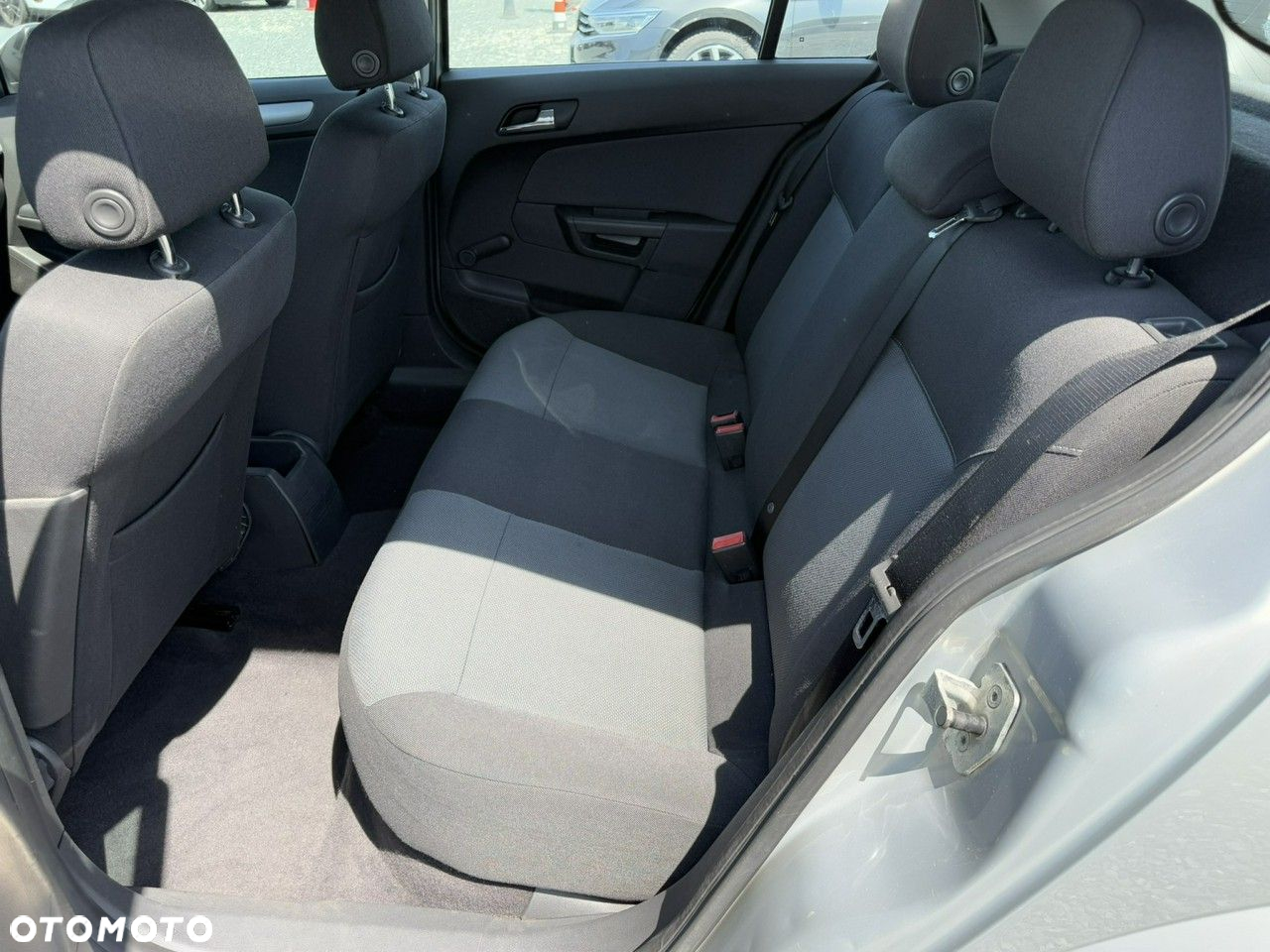 Opel Astra 1.4 Enjoy - 15
