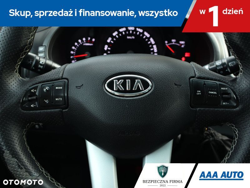 Kia Sportage - 17