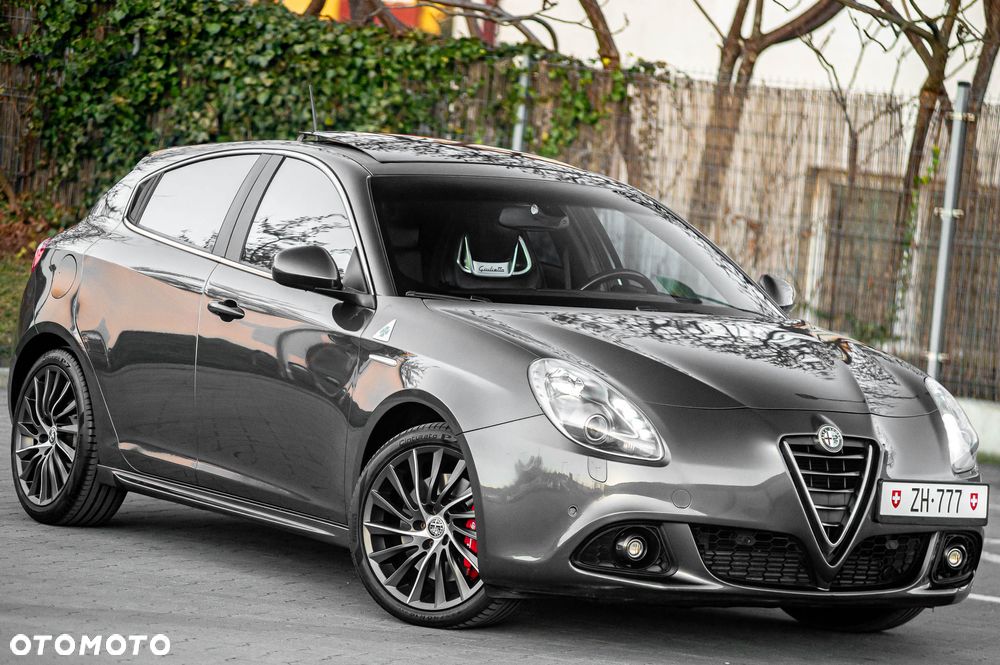 Alfa Romeo Giulietta 1.8 TBi 16V TCT Quadrifoglio Verde - 2
