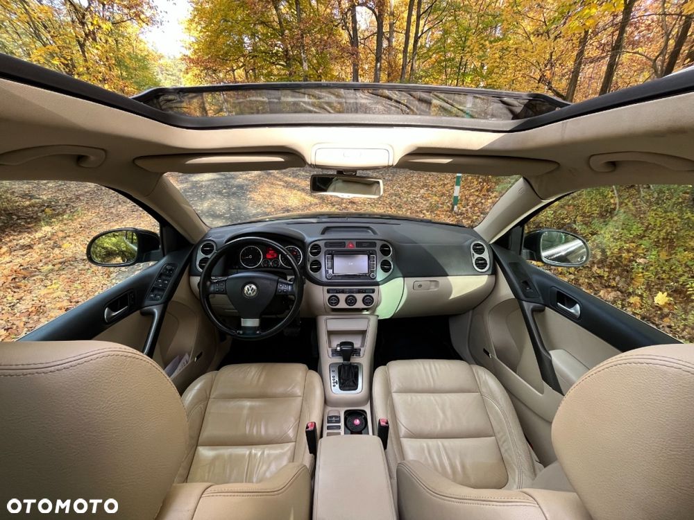 Volkswagen Tiguan - 8