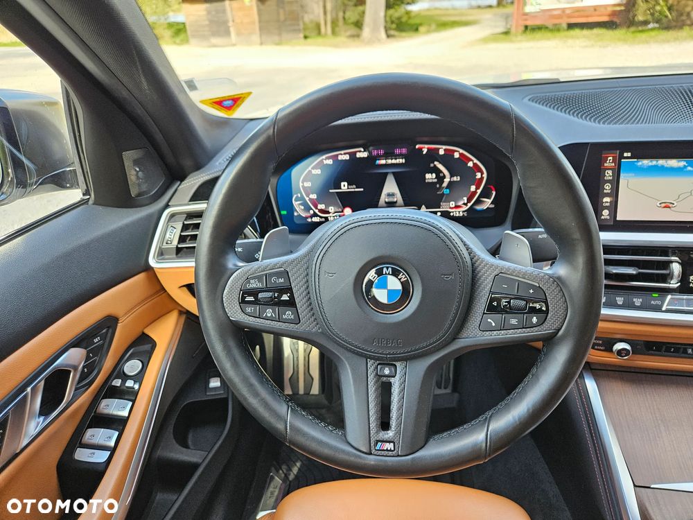 BMW Seria 3 M340i xDrive - 26