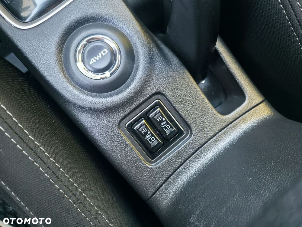 Mitsubishi Outlander - 19