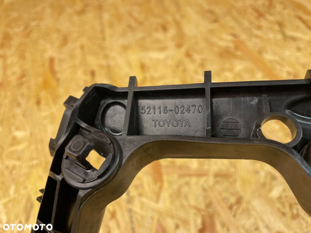 MOCOWANIE ŚLIZG ZDERZAKA PRZÓD LEWY TOYOTA COROLLA XII E21 52116-02470 18- - 9
