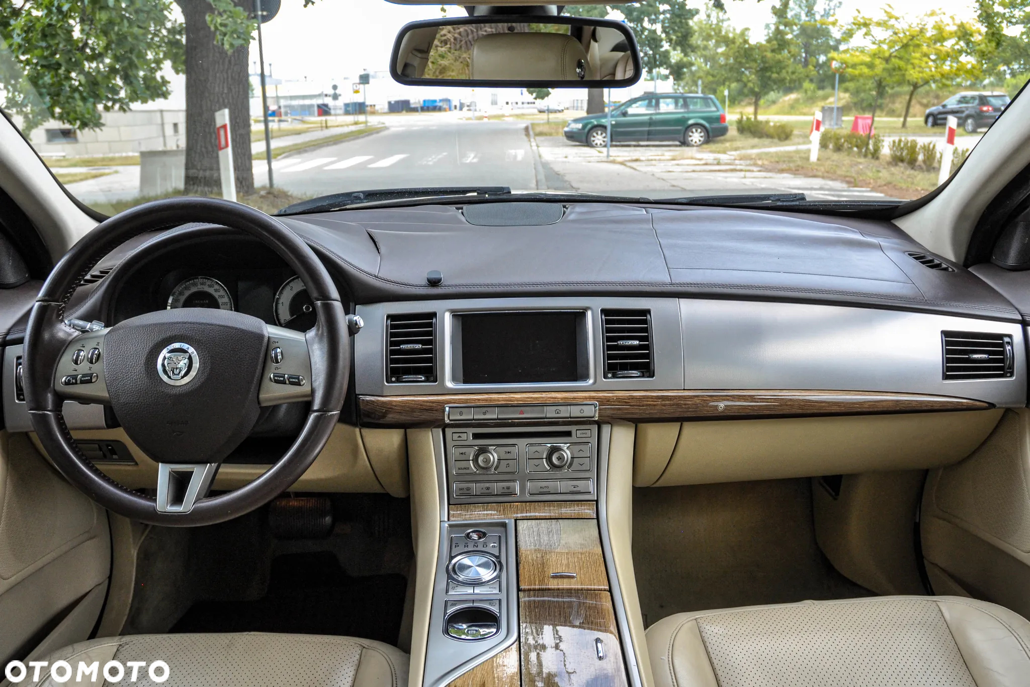 Jaguar XF 3.0 V6 D S Premium Luxury - 10