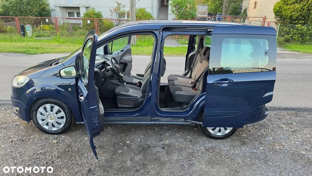 Ford Tourneo Courier 1.5 TDCi Trend - 13
