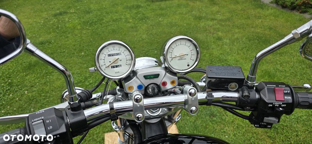Yamaha Virago - 16