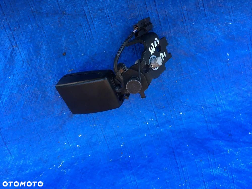 Mercedes W213 Zapinka Pasa Tył Lewa Tylna Pojedyncza A2138600569 - 3