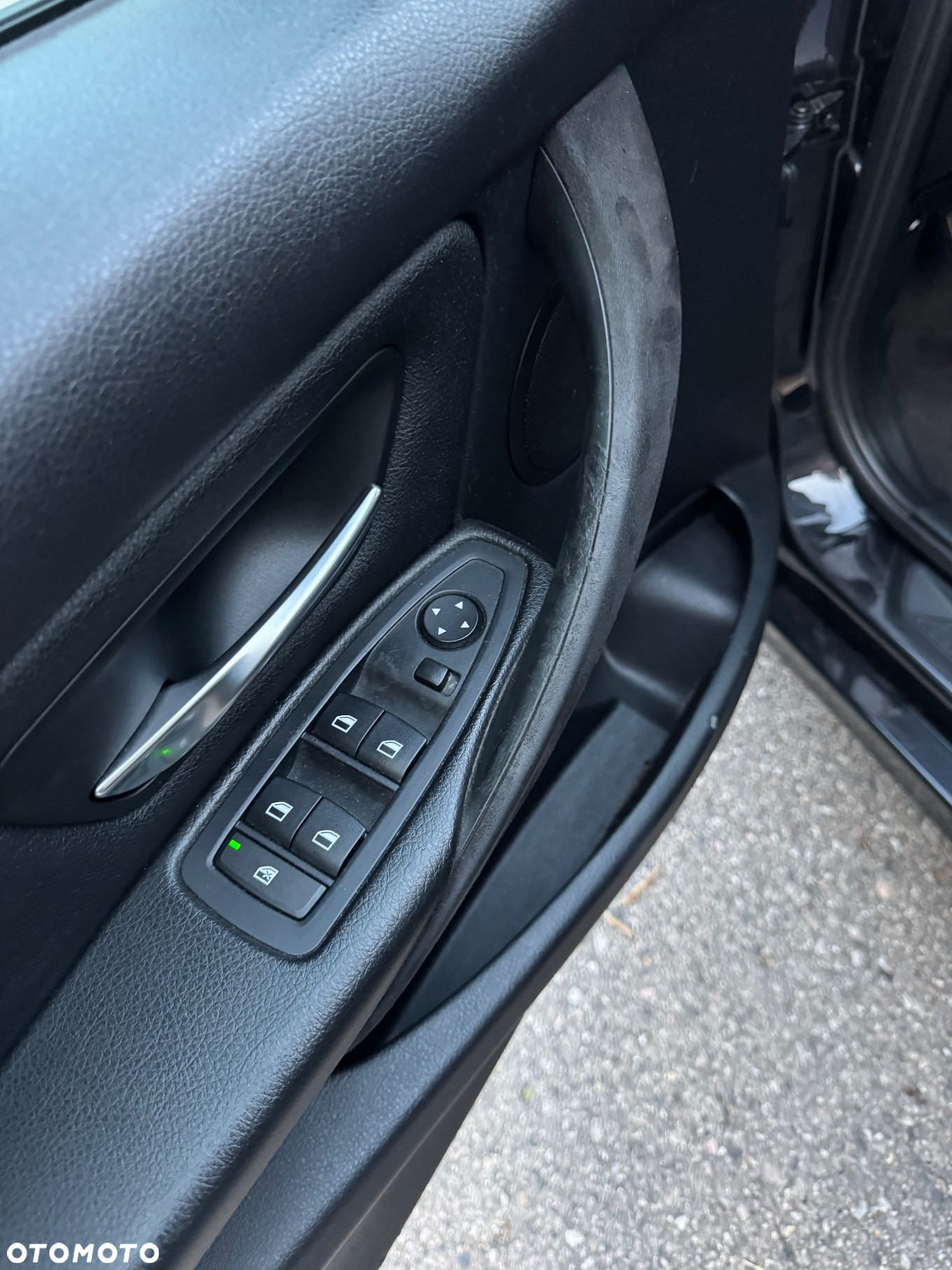 BMW Seria 3 318d Touring - 17