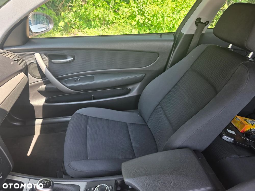 BMW Seria 1 - 13