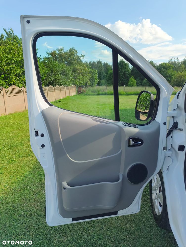 Renault TRAFIC - 20