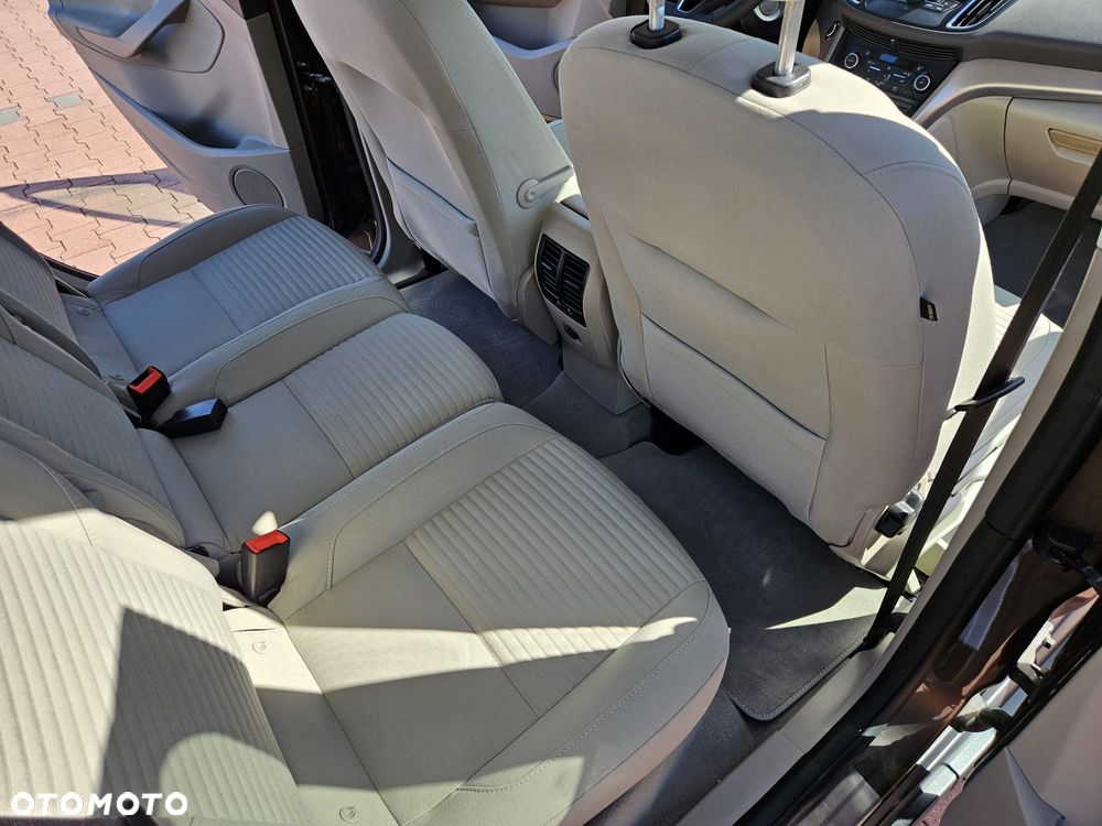 Ford C-MAX - 11