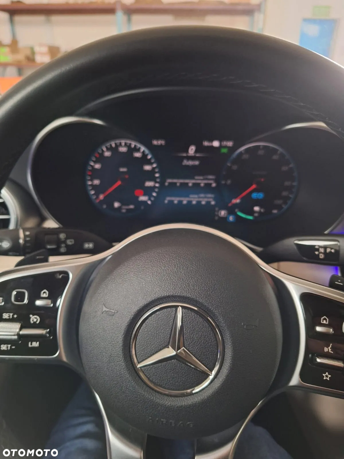 Mercedes-Benz Klasa C 300 e T 9G-TRONIC Avantgarde - 26