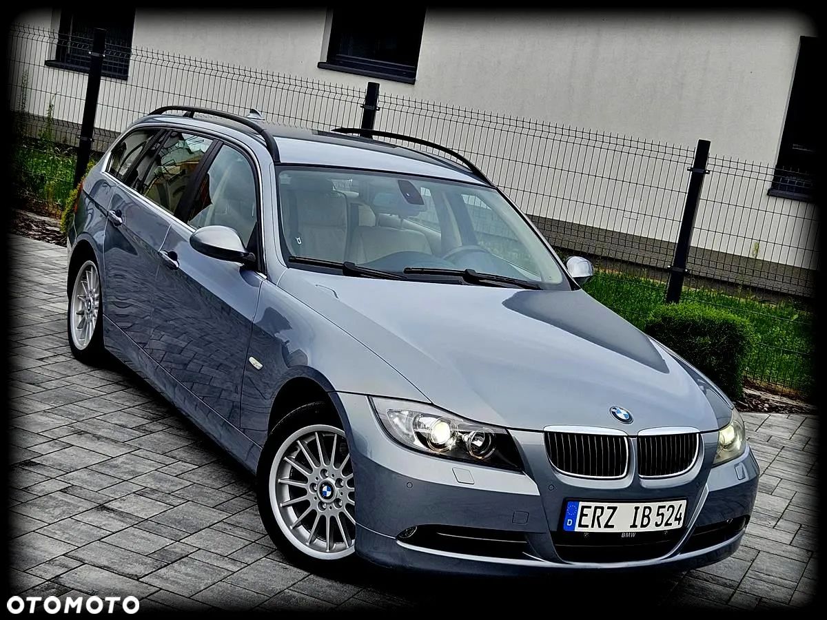 BMW Seria 3 330xd DPF Touring - 1