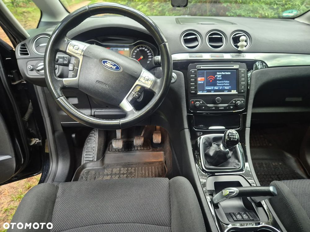 Ford S-Max 2.0 TDCi DPF Titanium - 19