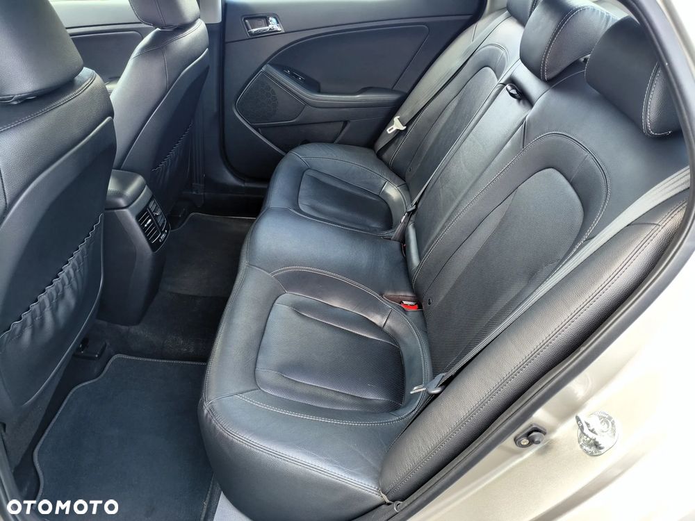 Kia Optima - 19