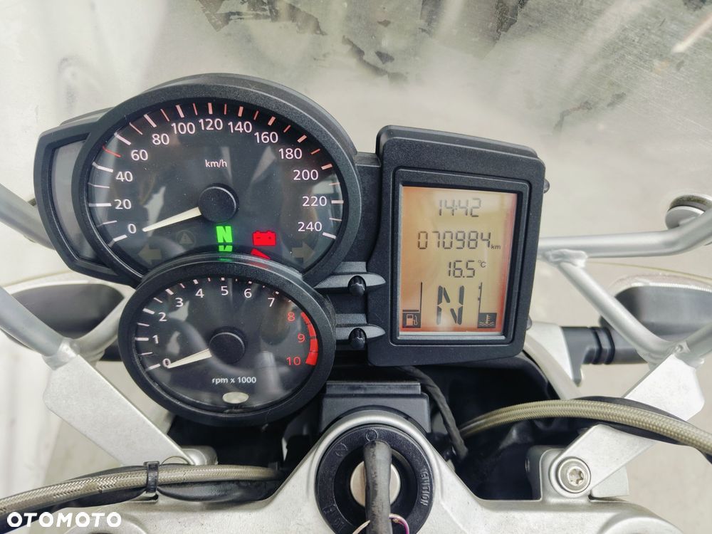 BMW R - 16