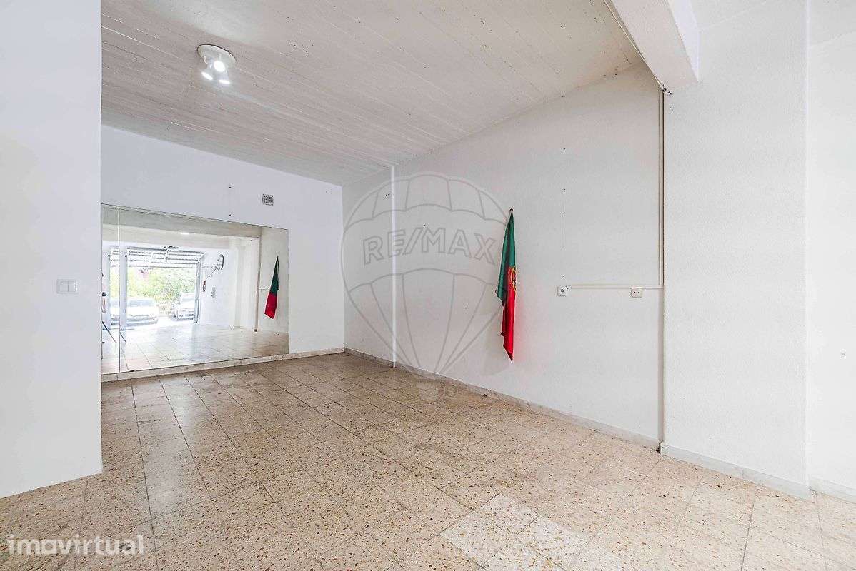 Garagem  para venda - Grande imagem: 3/9