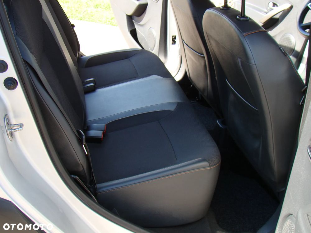 Dacia Sandero Stepway 0.9 TCe Laureate S&S - 30