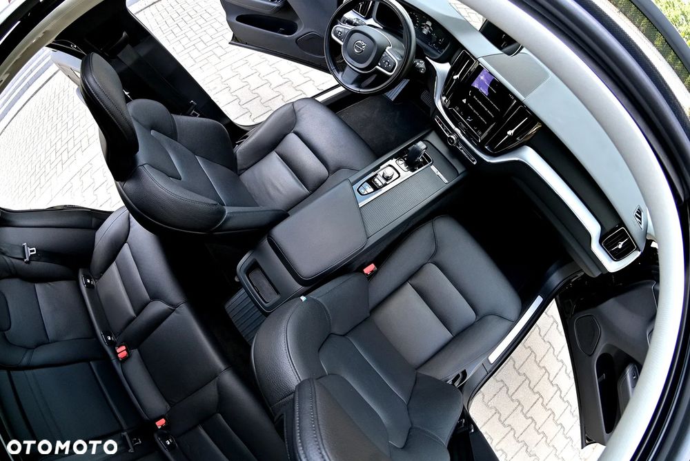 Volvo XC 60 T6 AWD Recharge Geartronic Inscription - 19