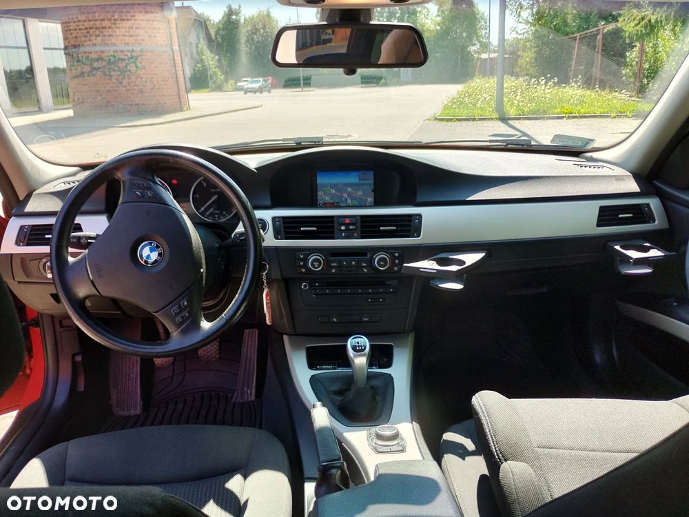 BMW Seria 3 - 16