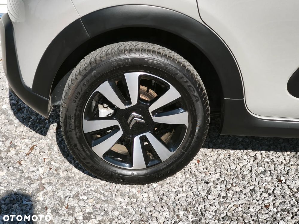 Citroën C3 1.2 PureTech Shine EAT6 - 18