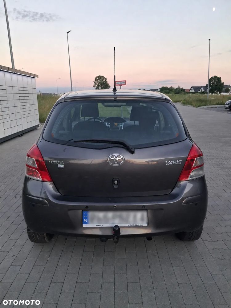 Toyota Yaris - 3