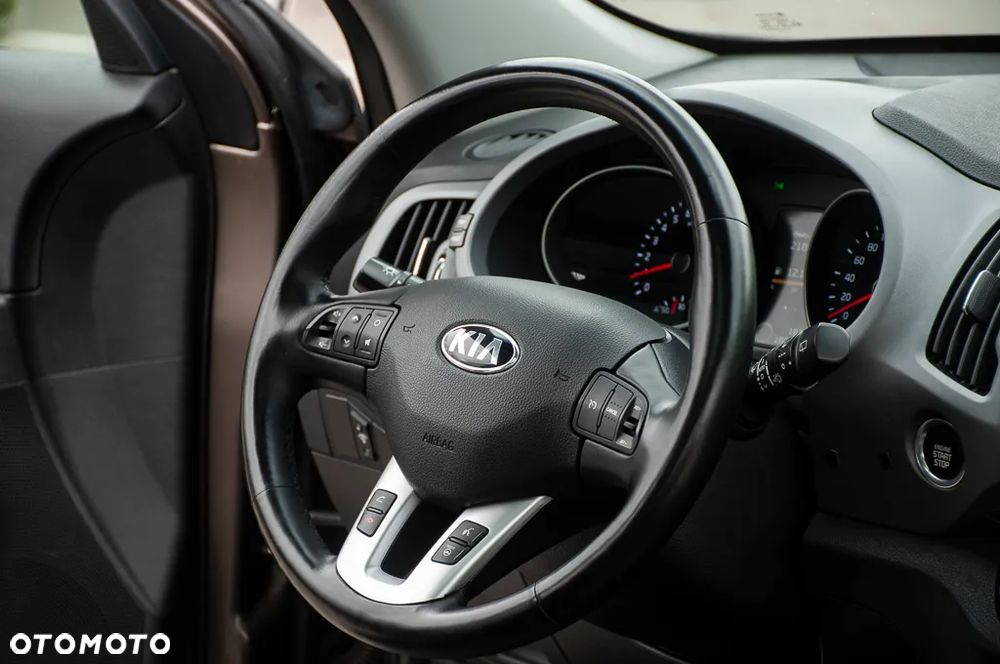 Kia Sportage 2.0 GDI 2WD Vision - 28
