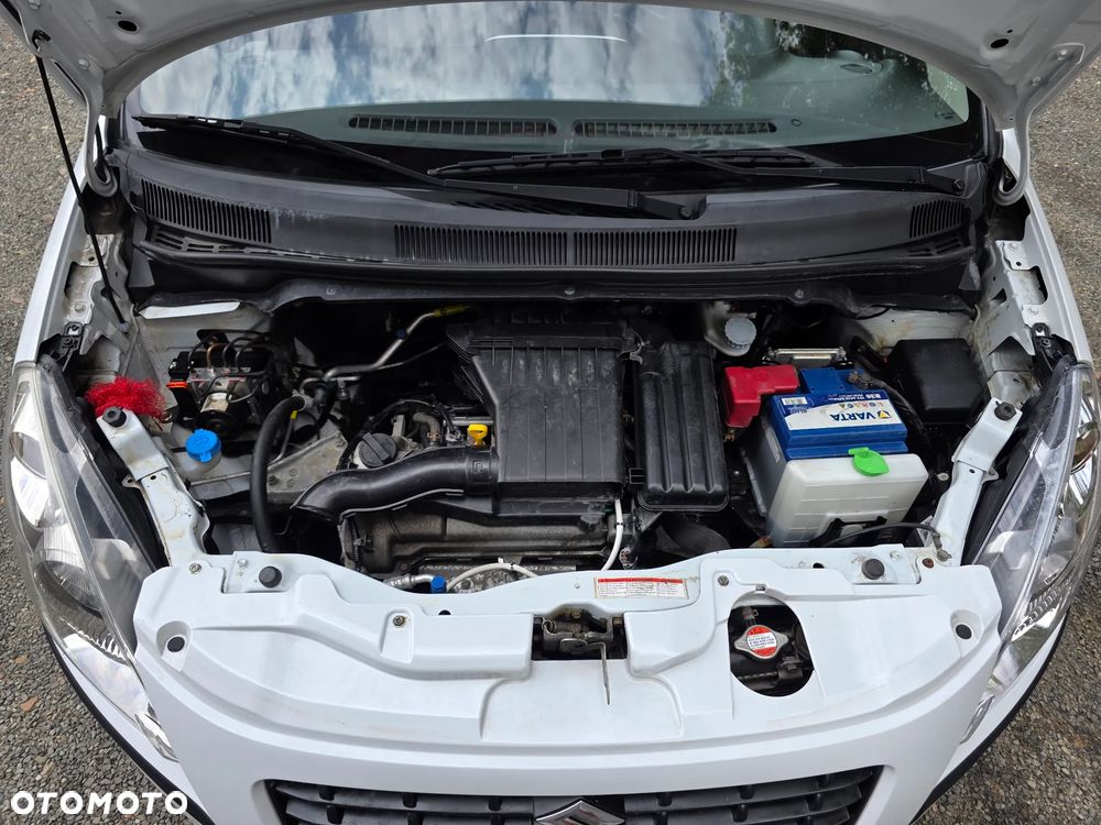 Suzuki Splash - 25