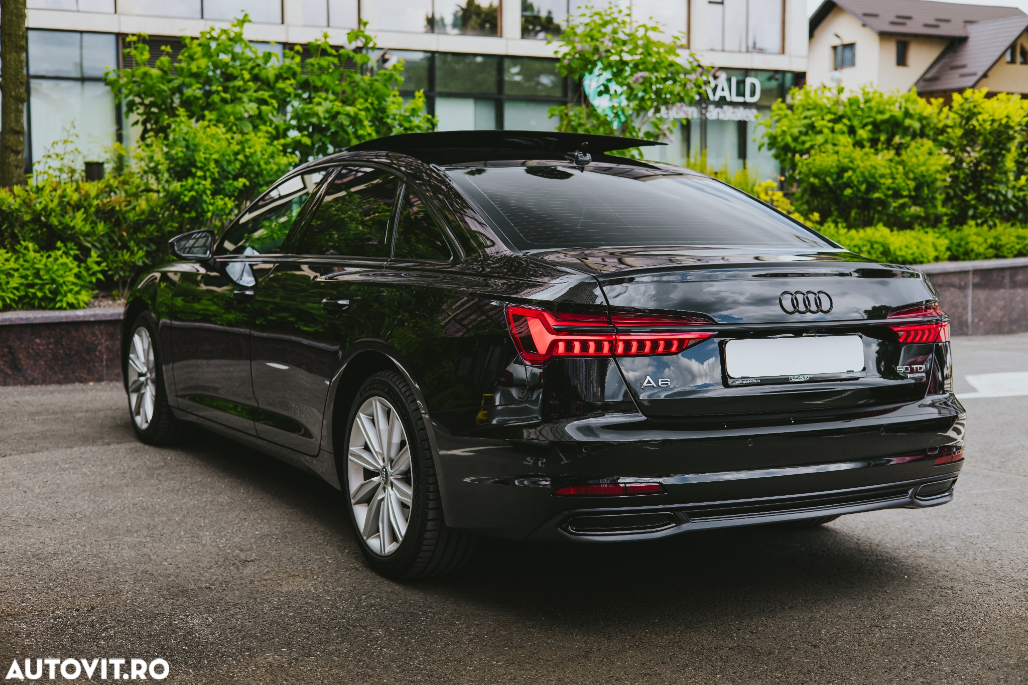 Audi A6 Avant 50 TDI quattro Tiptronic MHEV Basic - 13