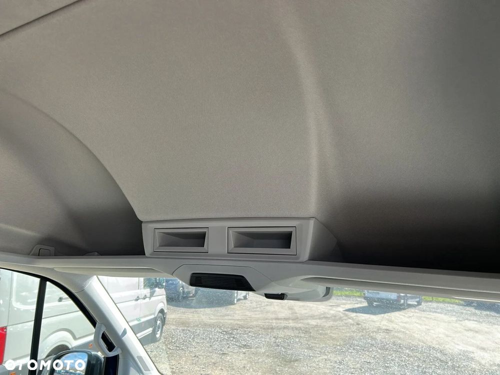 Volkswagen Crafter 35 Brygadówka/Fugron/AUTOMAT/L4H3, 2.0BiTDI 177KM, 4490mm, Wysoki dach, r.o. 4490 - 36