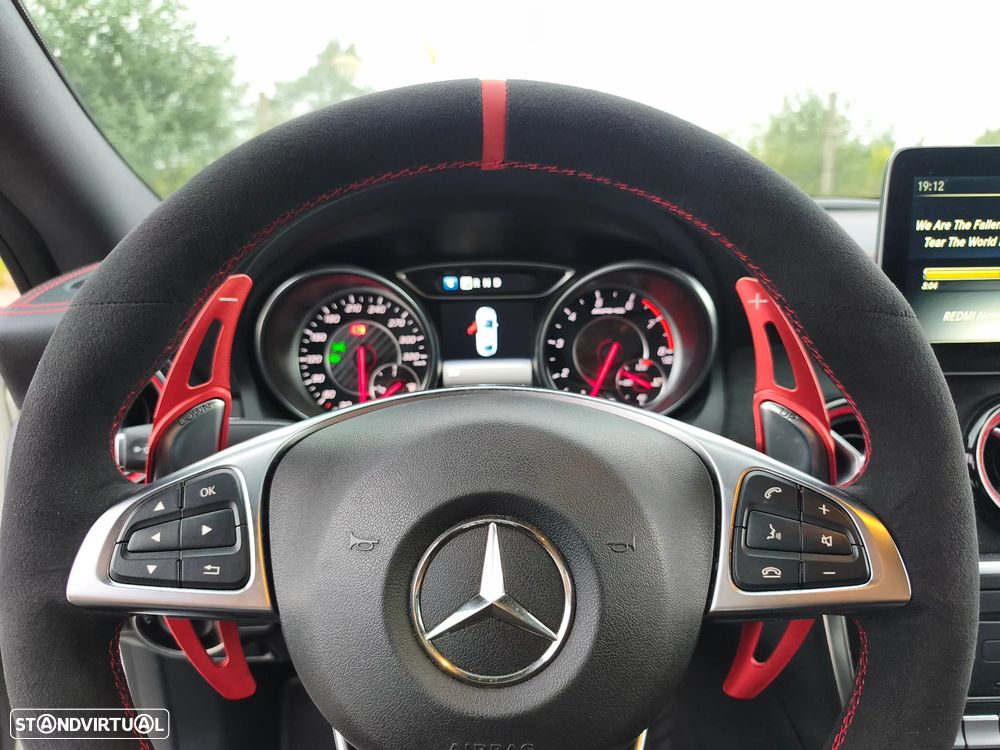 Mercedes-Benz CLA 45 AMG 4-Matic - 10