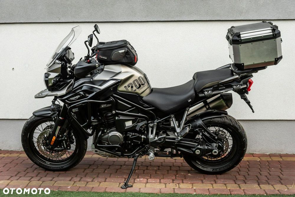 Triumph Tiger - 5
