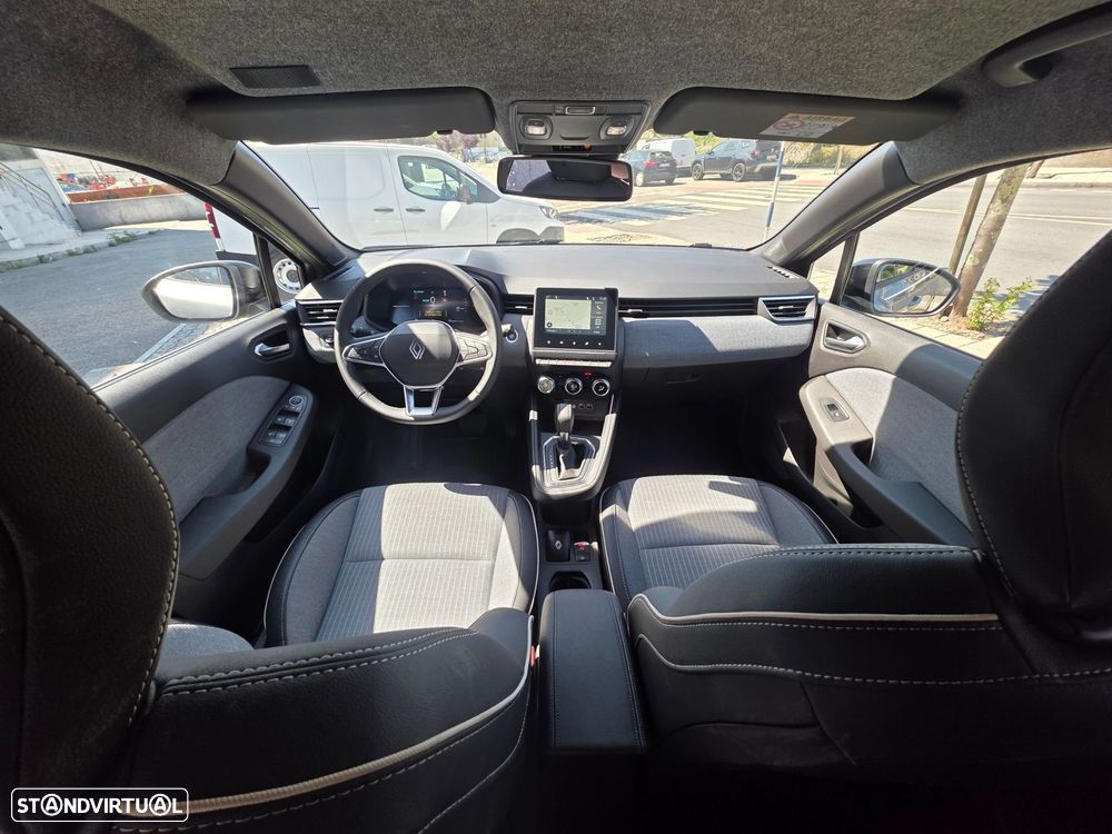 Renault Clio 1.6 E-Tech Full Hybrid Engineered - 29