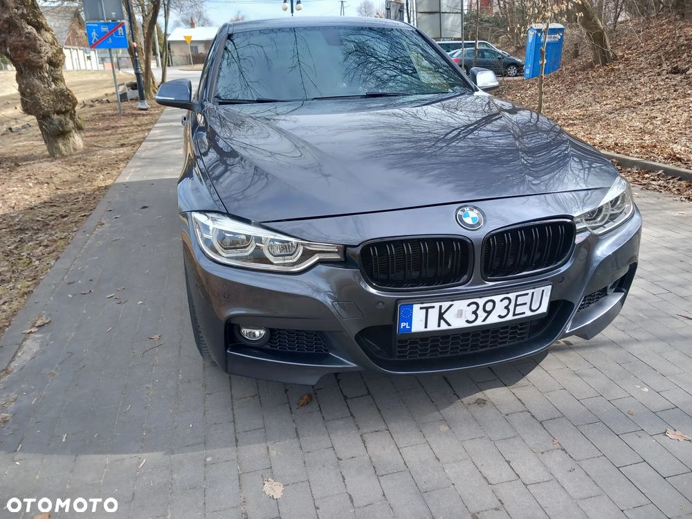 BMW Seria 3 318d Sport Line - 10
