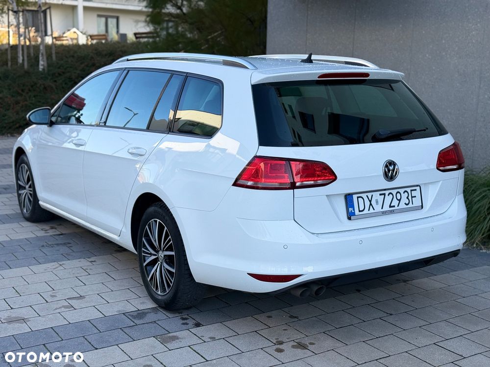 Volkswagen Golf - 7