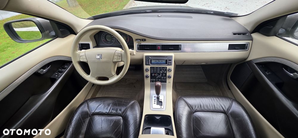Volvo XC 70 - 5