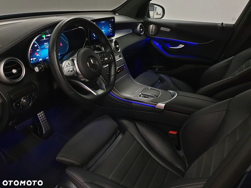Mercedes-Benz GLC 300 de 4Matic 9G-TRONIC AMG Line Plus - 9