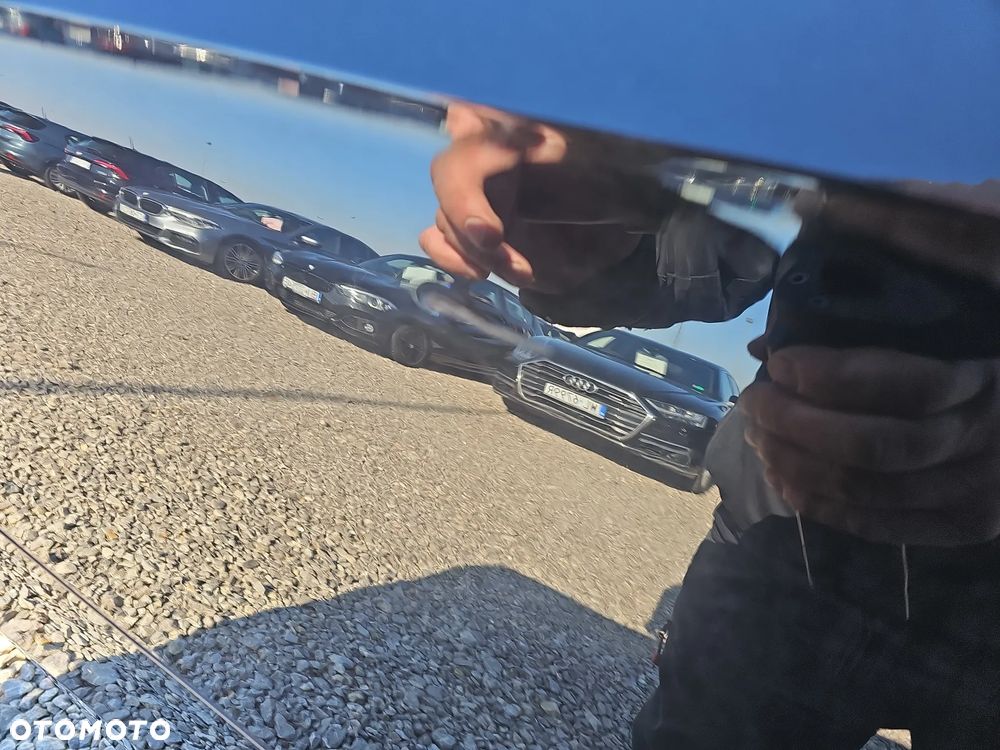 Skoda Superb 2.0 TDI Sportline DSG - 32