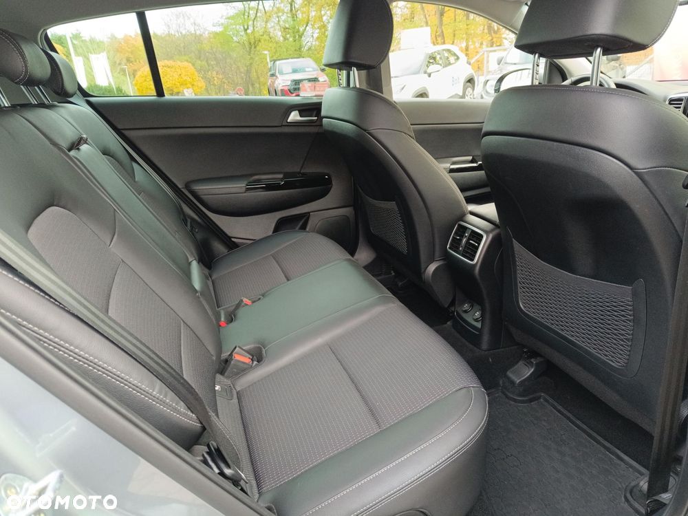 Kia Sportage 1.6 T-GDI L 4WD DCT - 10