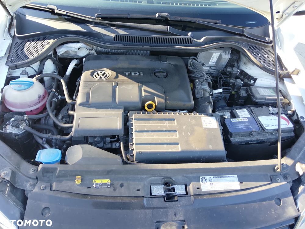 Volkswagen Polo - 7